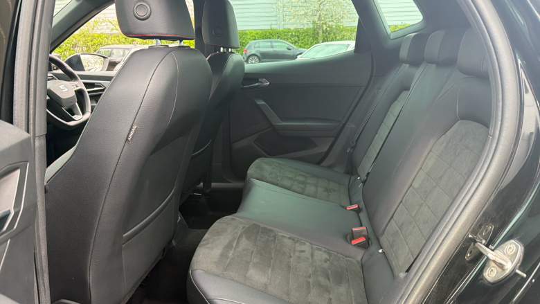 SEAT Arona 1.0 TSI 115 FR Sport 5dr Petrol Hatchback